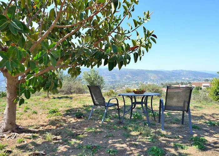 Feels Like * Chania (Crete)